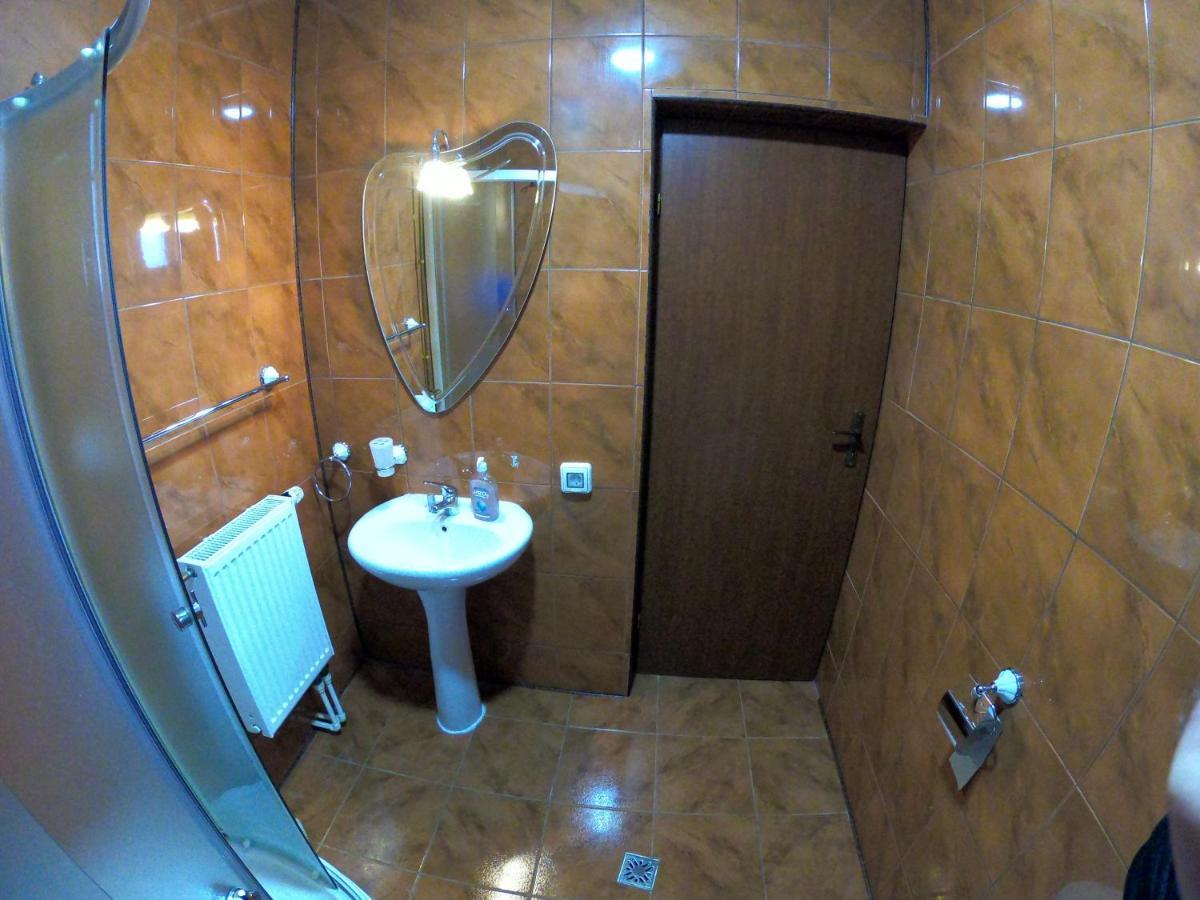 Hotel Anuta Breaza  Esterno foto